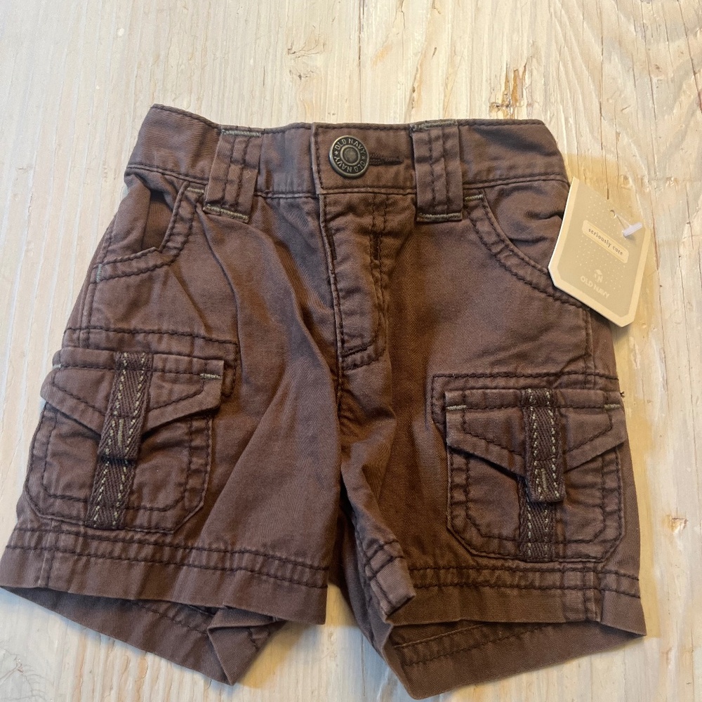Baby Gap Chino Shorts 0-3 months